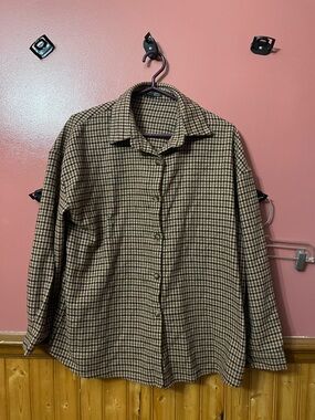Men's Brown Plaid Button-Up Shirt